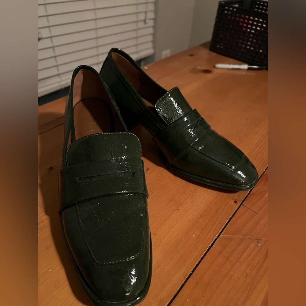 AEROSOLES Women's Green Wedges